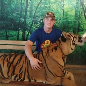 Meet your Posher, Vincent